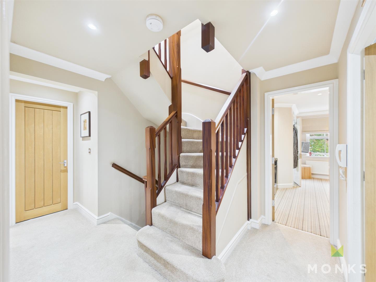 6 Loveridge Drive, Shrewsbury, SY4 2DJ For Sale 6 Loveridge Drive, Shrewsbury, SY4 2DJ For Sale